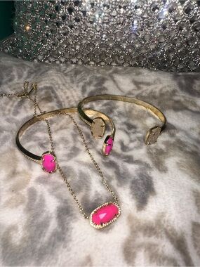 Kendra Scott Necklace & Bracelet